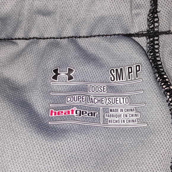 Women's Under Armour Dri-Fit Shorts - Picture 4 of 4